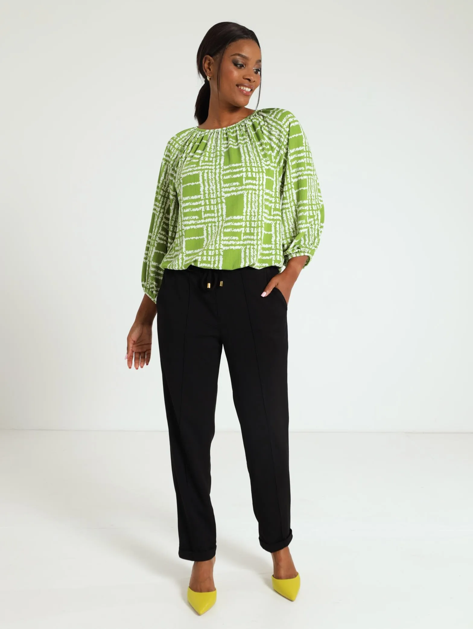 3/4 Sleeve Bubble Hem Blouse - Green