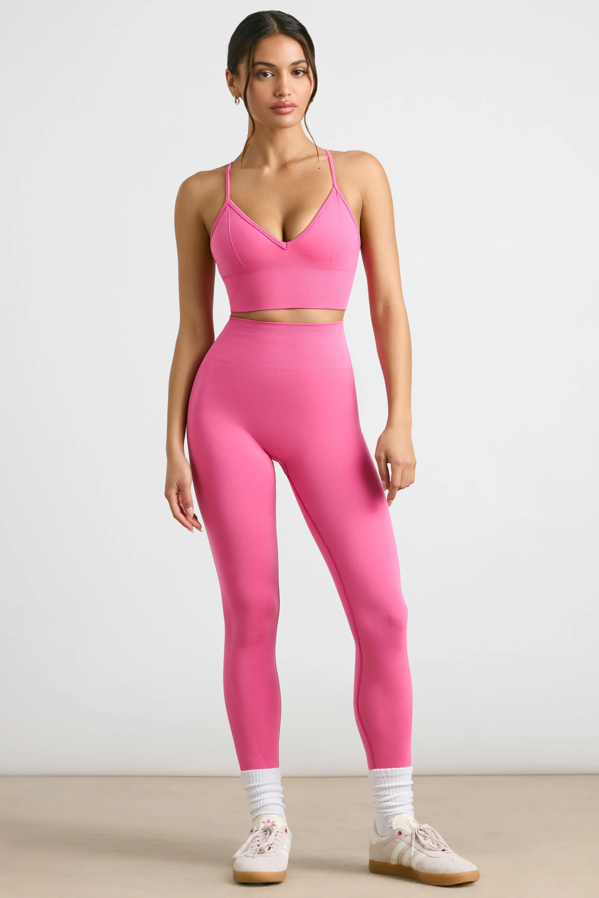 Admired - High-Waist Define Luxe Leggings in Hot Pink