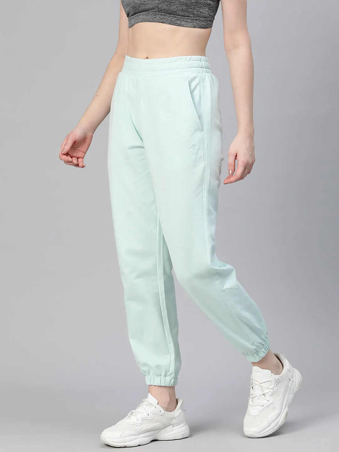 Alcis Women Solid Regular-Fit Joggers