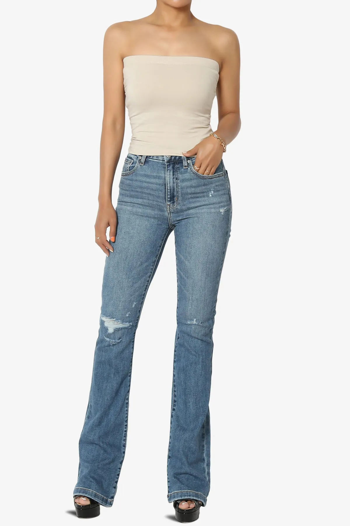 Aliyah Super High Rise Flare Jeans in LIVLY