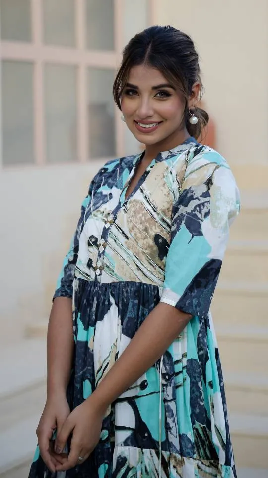 Aqua Abstract Print Maxi Dress with Artistic Flair