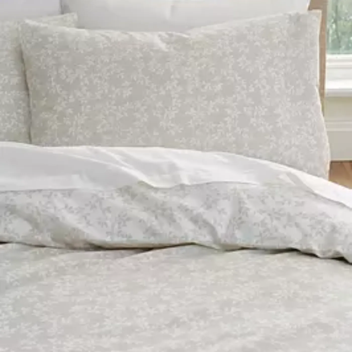 Bianca Shadows Leaves Natural Duvet Set