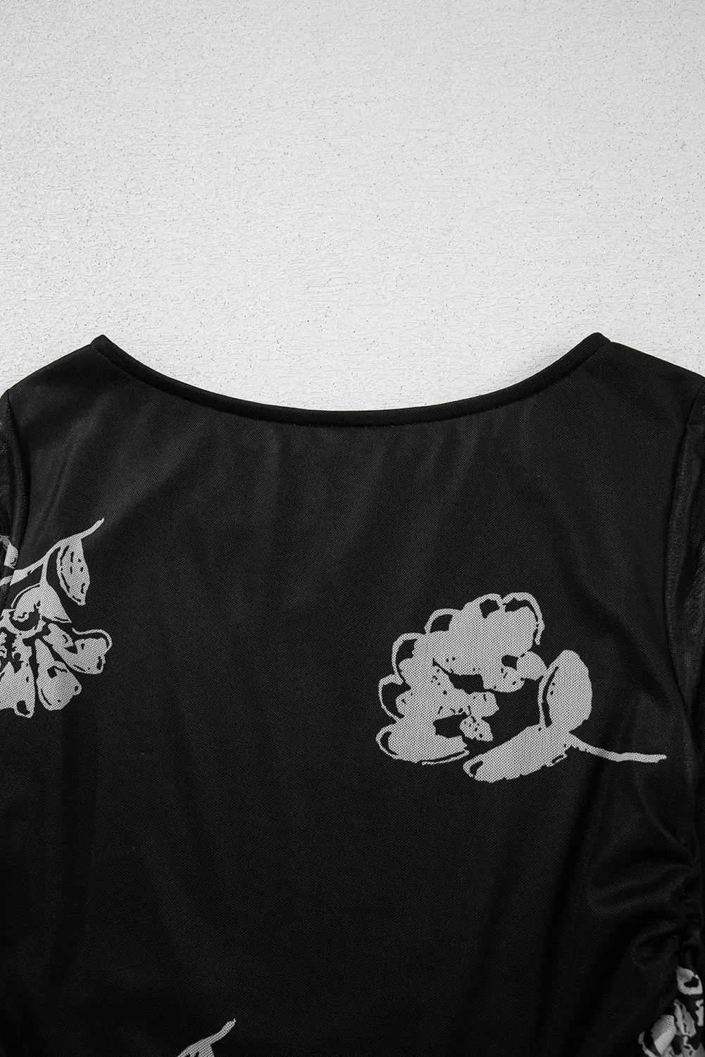 Black Floral Mesh Lettuce Edge Ruched Slim Long Sleeve Top