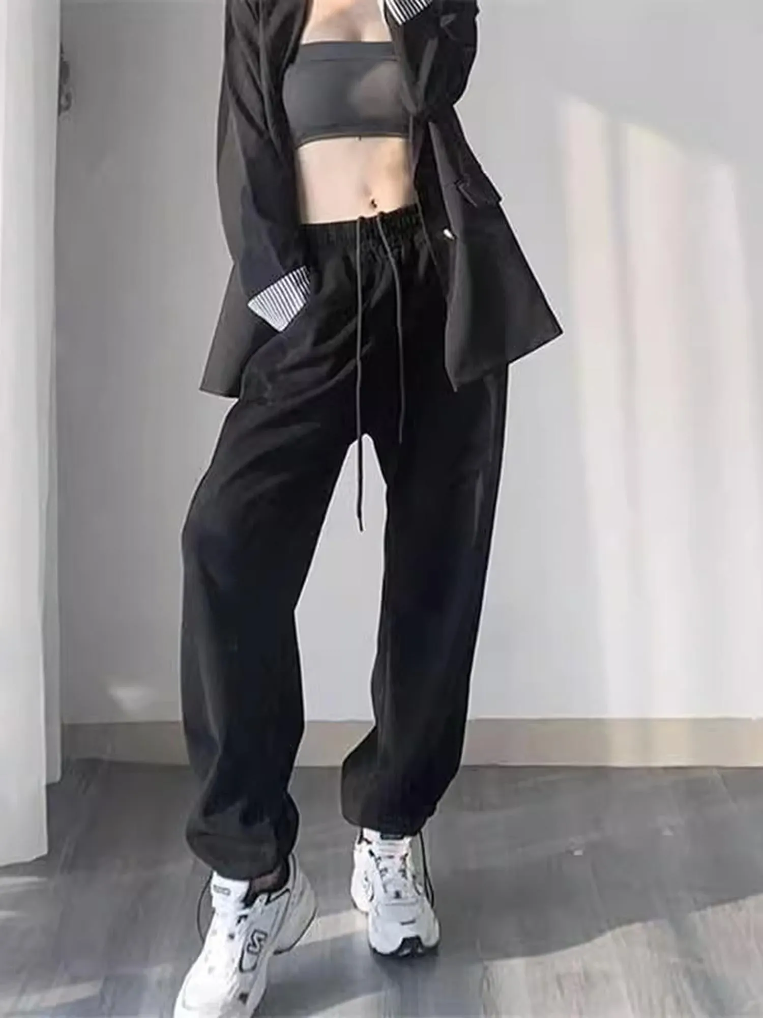 Black Relaxed Drawstring Jogger