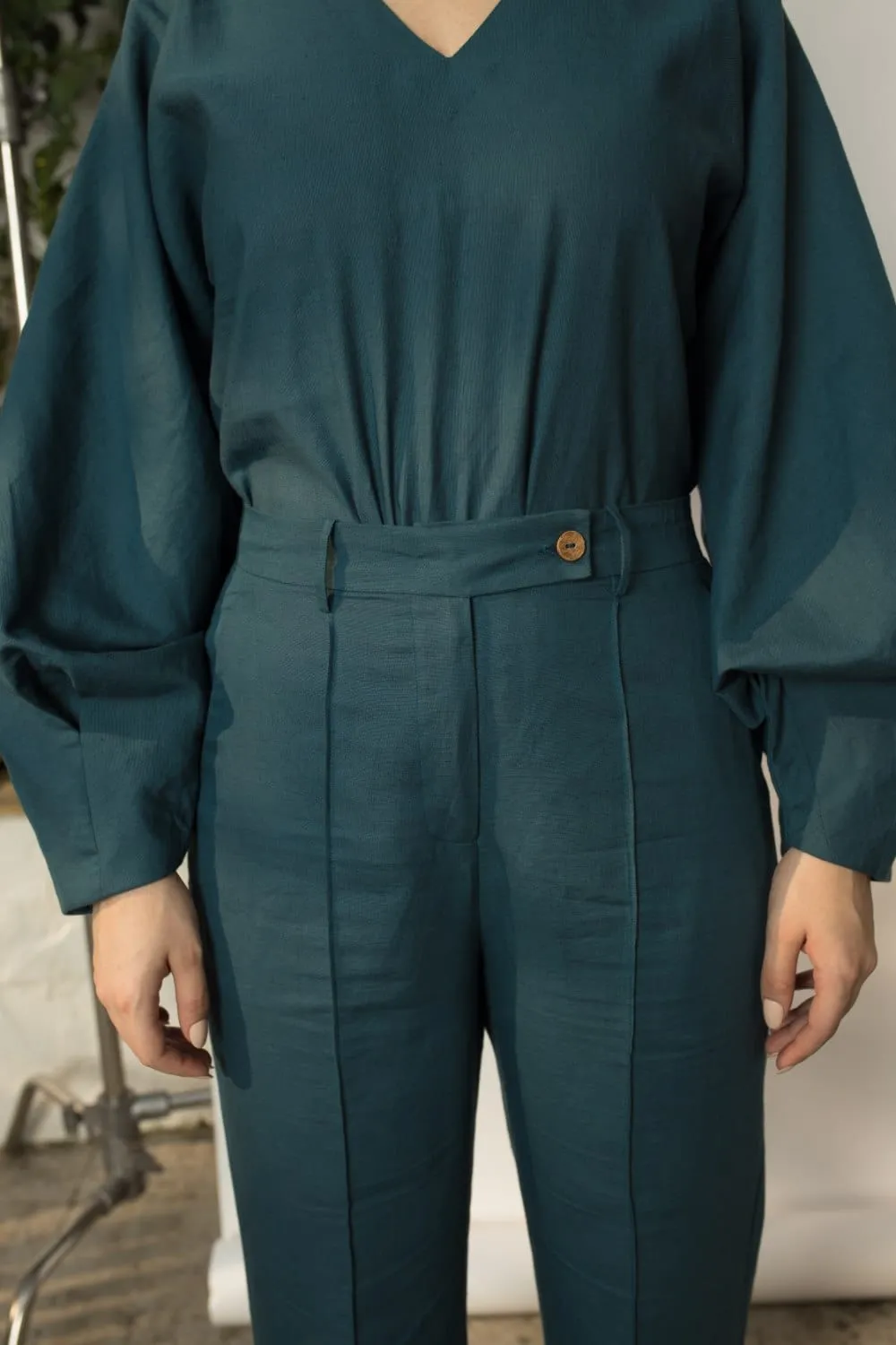 BOOT-LEG PANTS