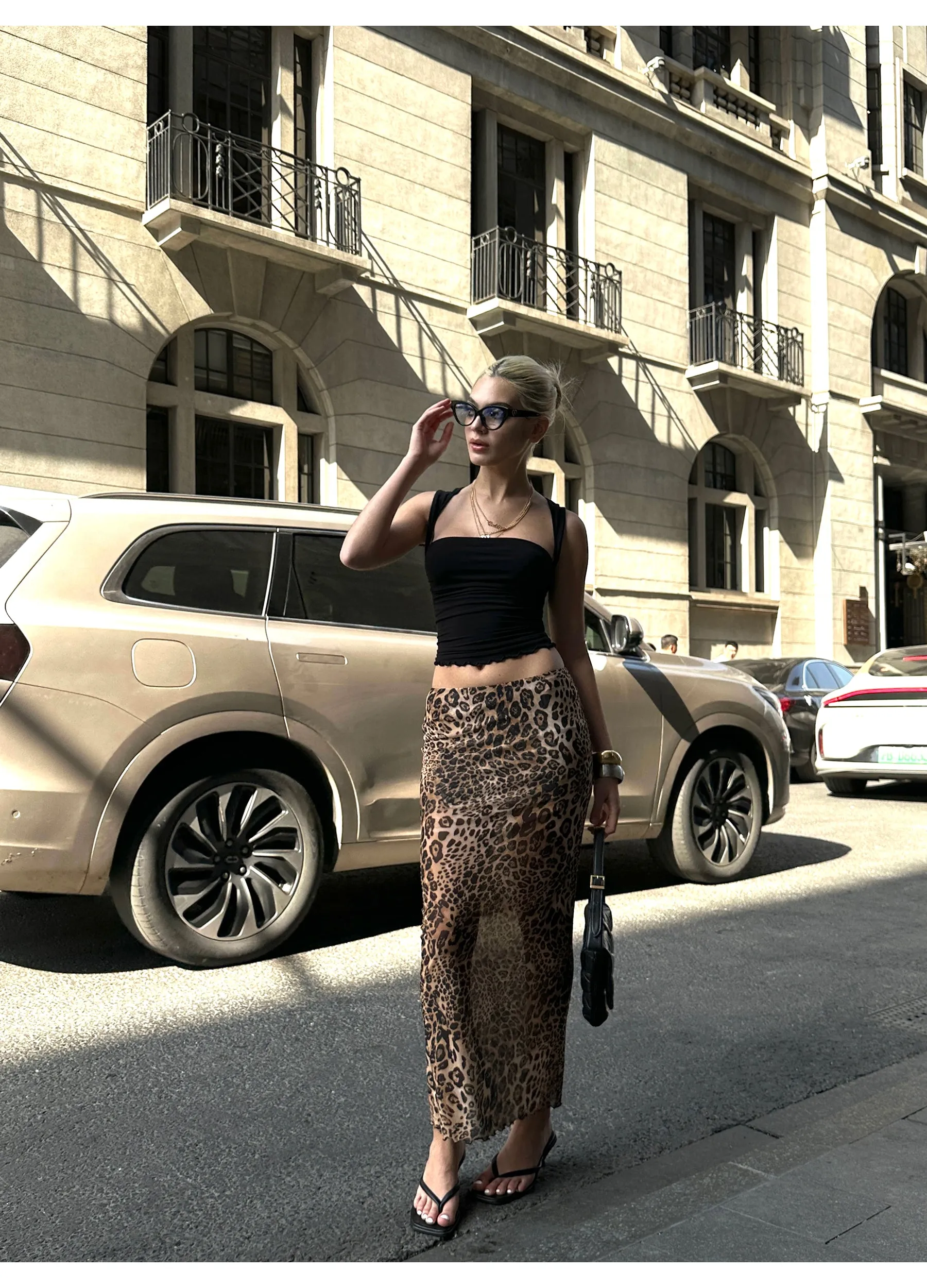 Clavicle Wide Shoulder Camisole