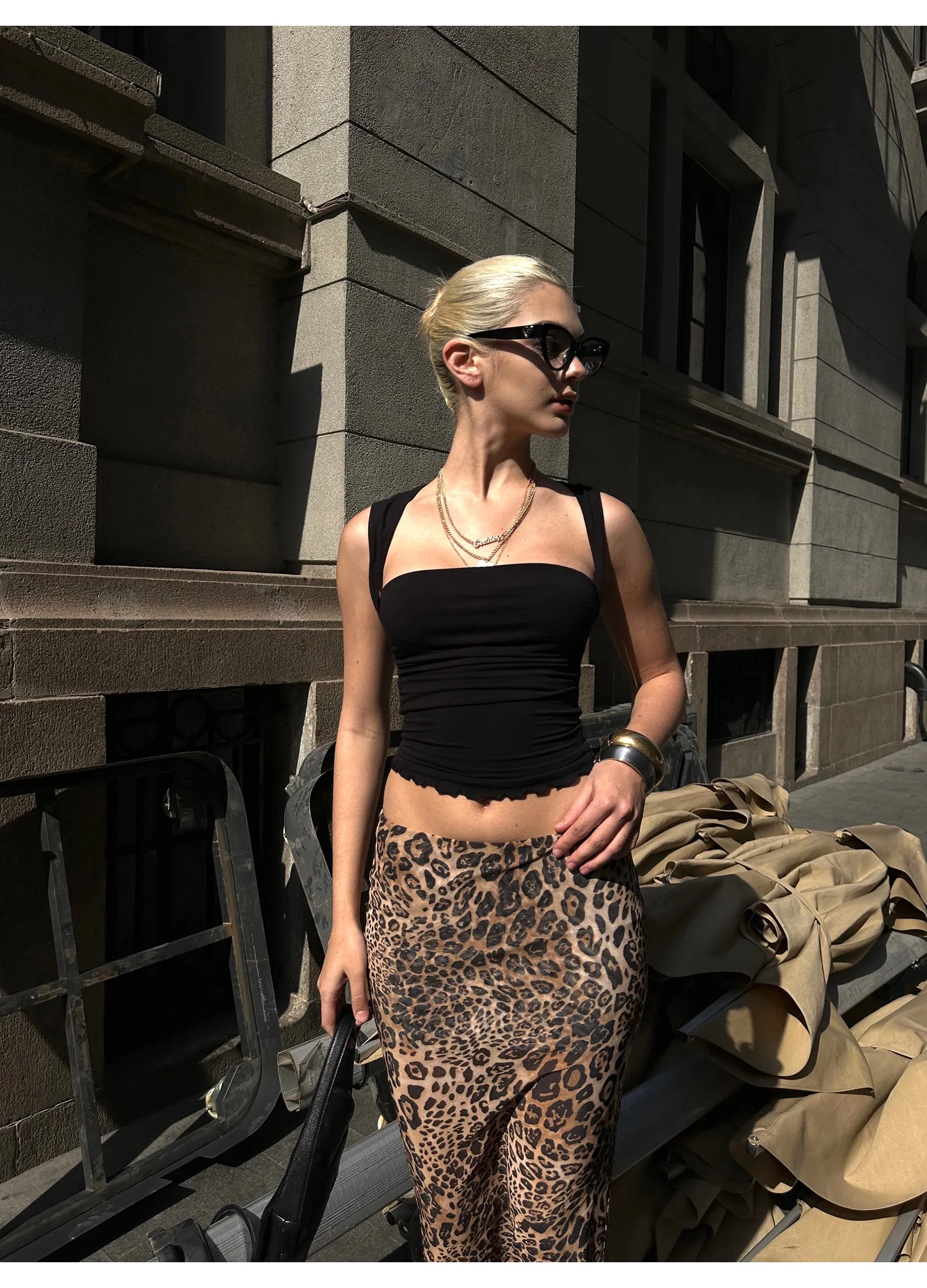 Clavicle Wide Shoulder Camisole