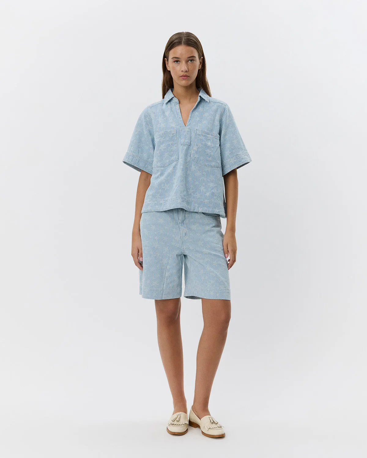 CLEOSW SHORTS - Light blue
