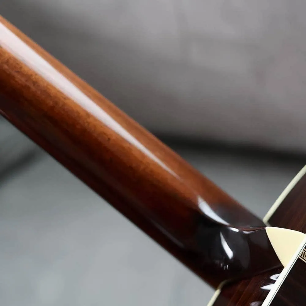 Collings OM2H T with Old Growth Sitka Spruce Top