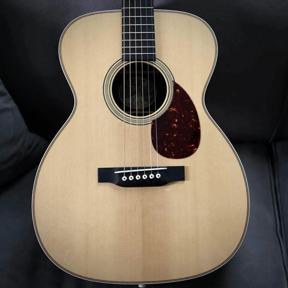 Collings OM2H T with Old Growth Sitka Spruce Top