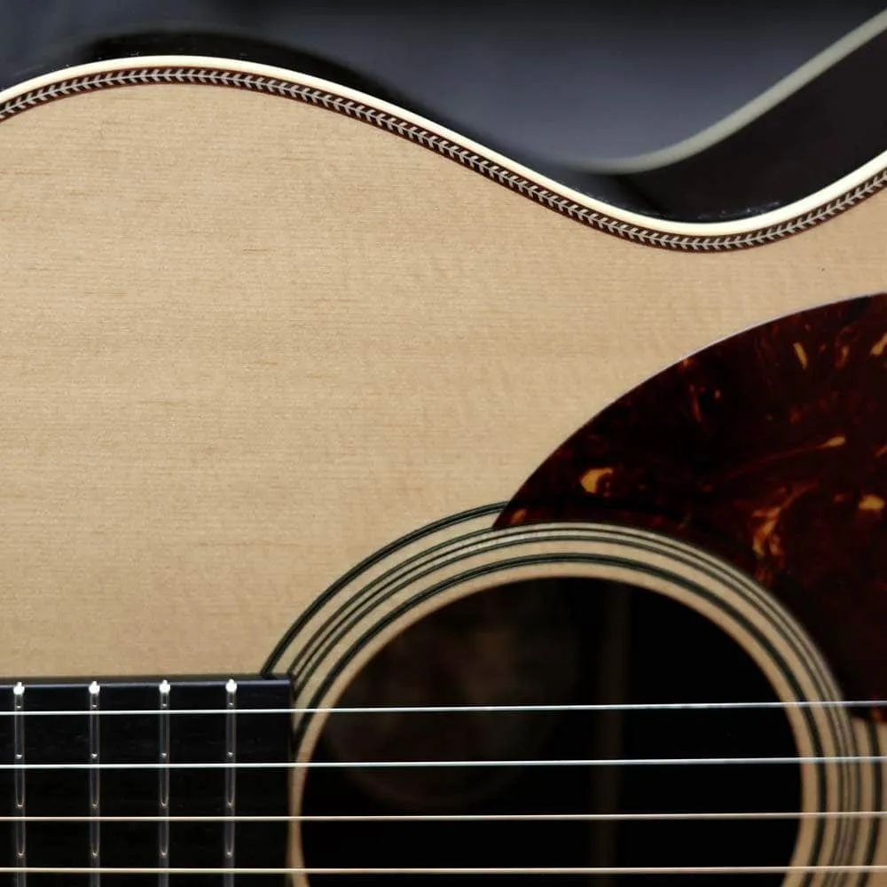 Collings OM2H T with Old Growth Sitka Spruce Top