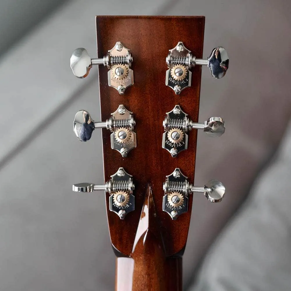 Collings OM2H T with Old Growth Sitka Spruce Top