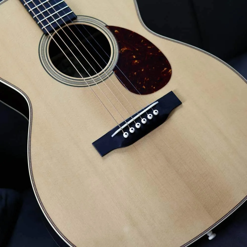 Collings OM2H T with Old Growth Sitka Spruce Top