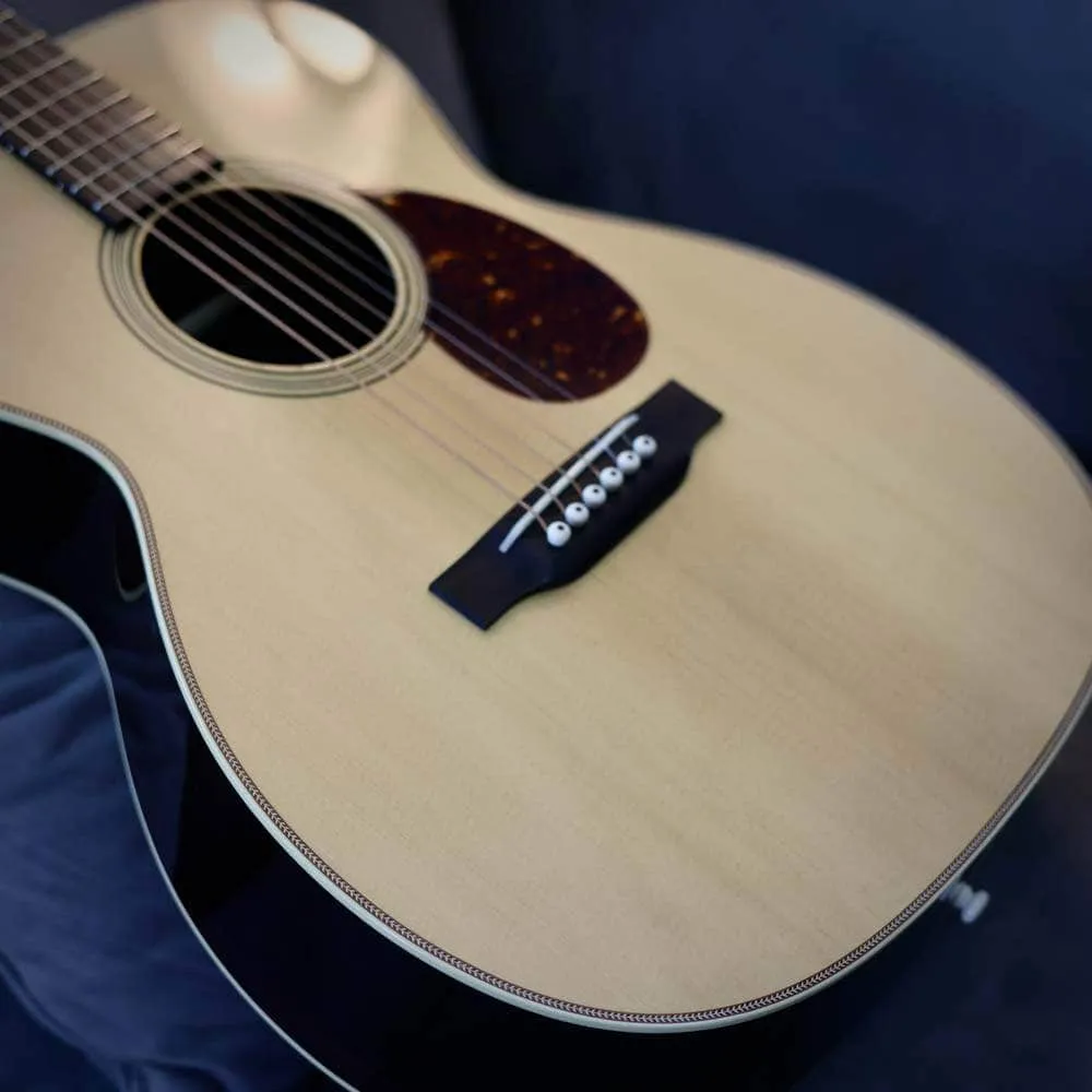 Collings OM2H T with Old Growth Sitka Spruce Top