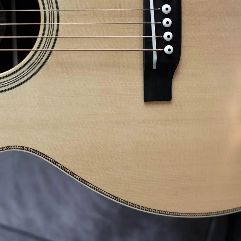 Collings OM2H T with Old Growth Sitka Spruce Top