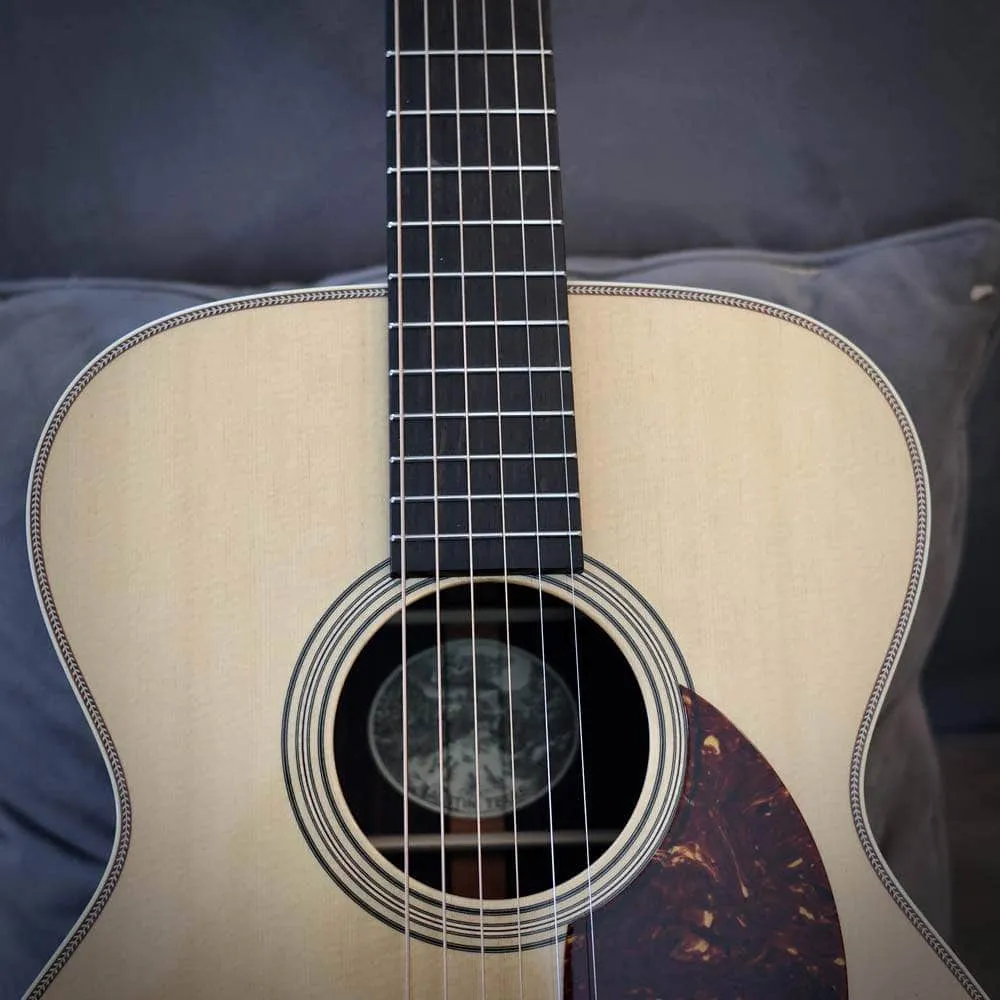 Collings OM2H T with Old Growth Sitka Spruce Top