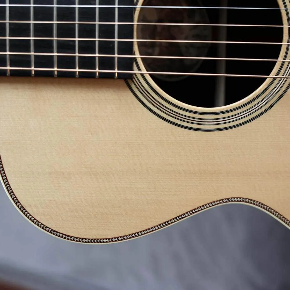 Collings OM2H T with Old Growth Sitka Spruce Top