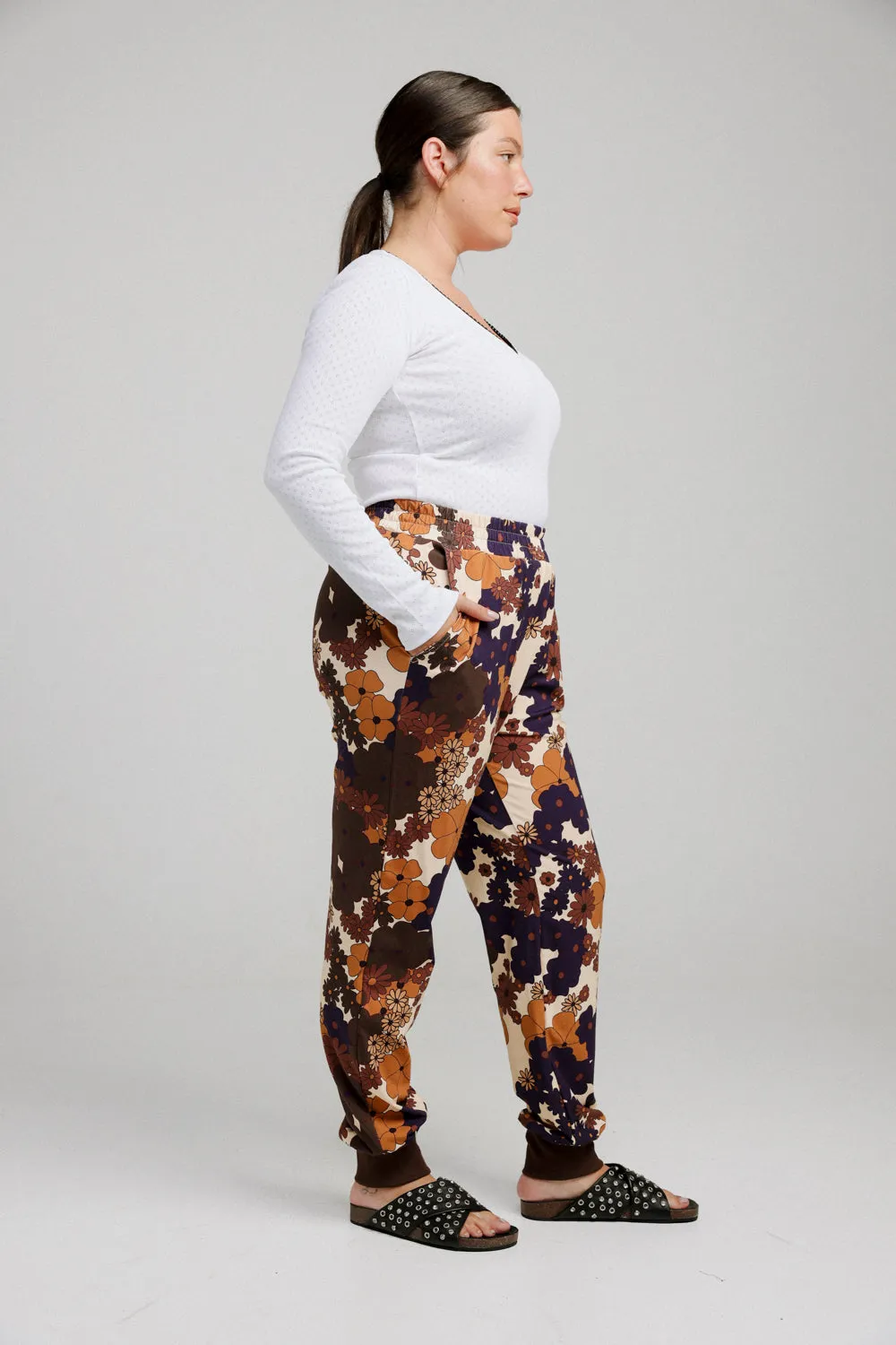 Comfort Leopard Joggers