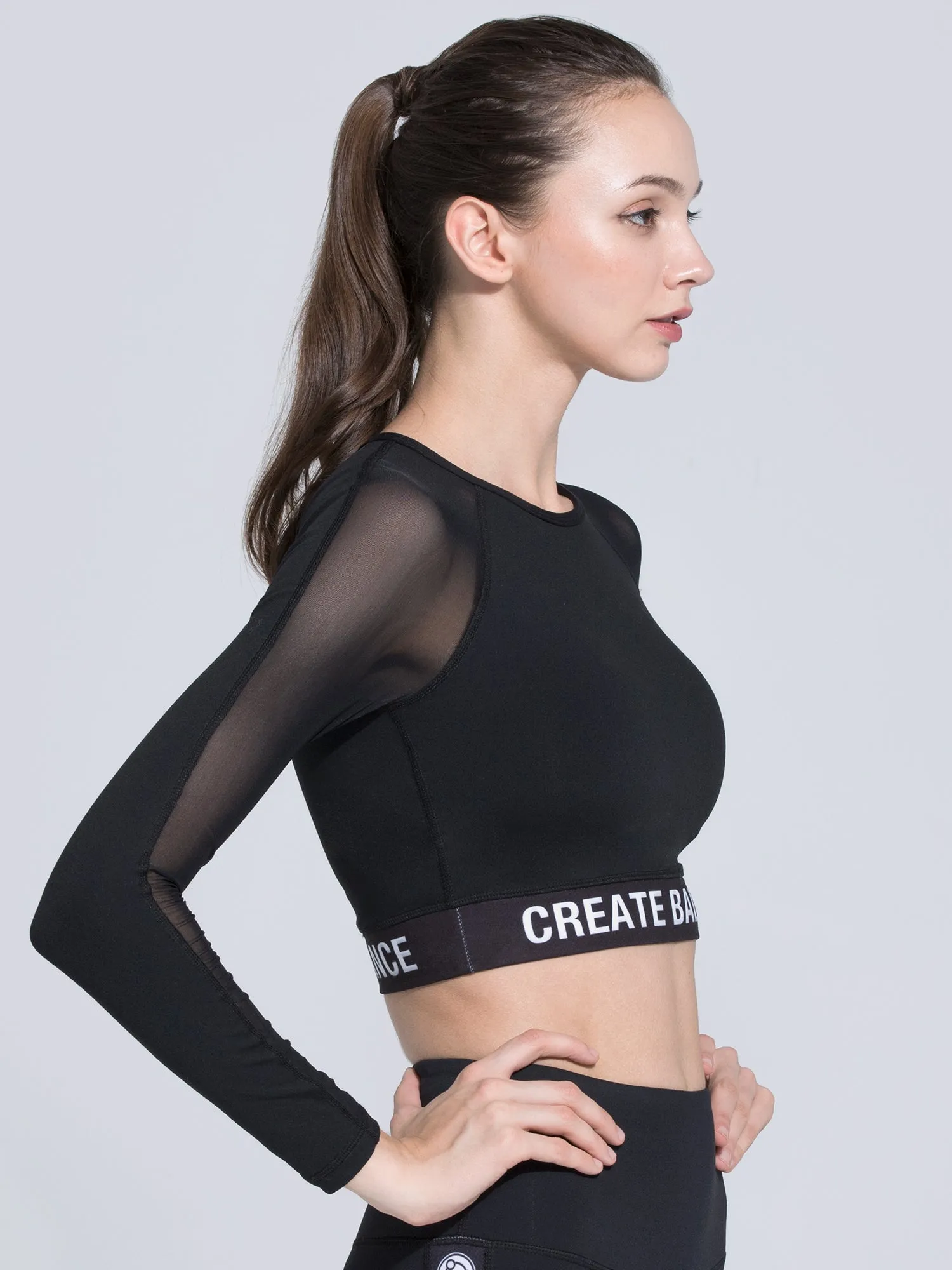 CREATION CROPPED TOP