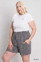 Crinkle Detailed Waist Shorts - Black