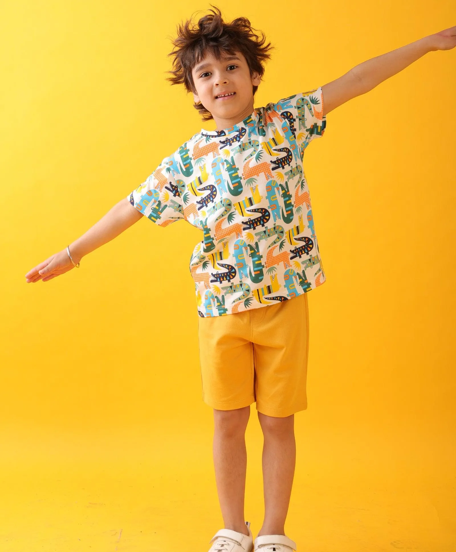 CROCODILE MUSTARD SUMMER SHORTS SET - WHITE/MUSTARD