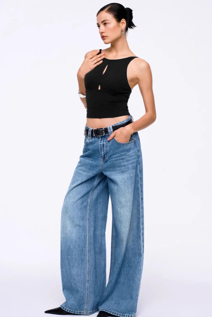 Cutout Slim Stretch Tank Top