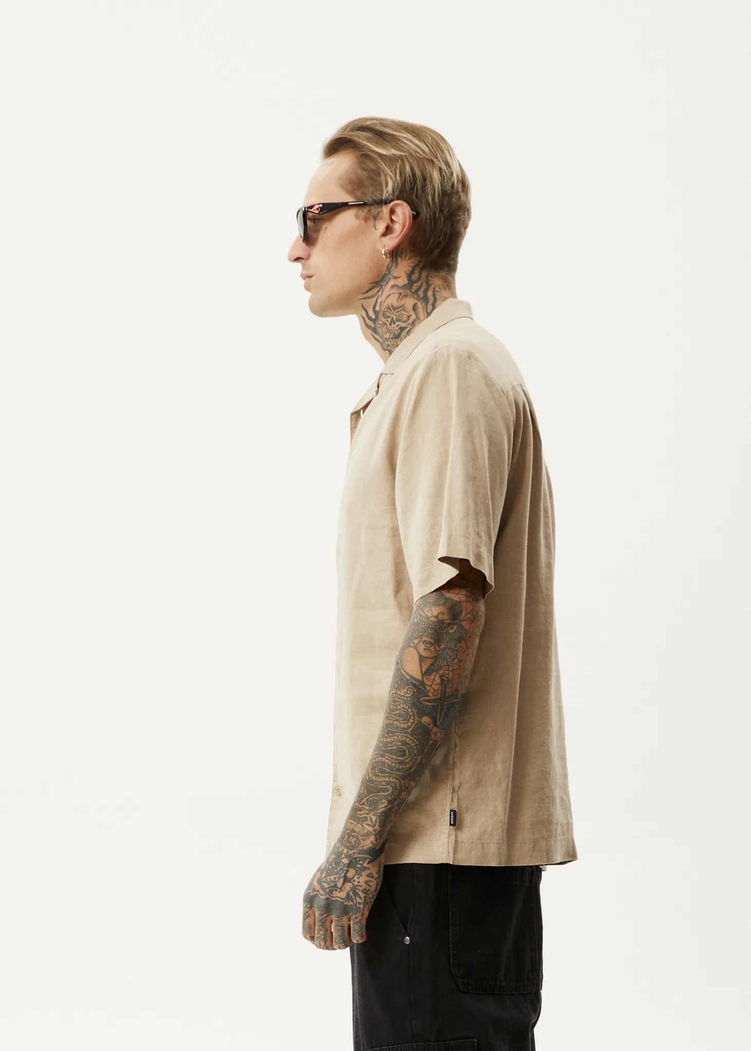 DAILY - HEMP CUBAN SHORT SLEEVE SHIRT - TAUPE