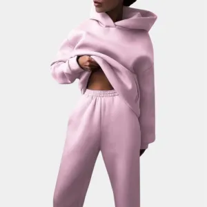 Fashionable Two-Piece Women's Tracksuit for Active Wear