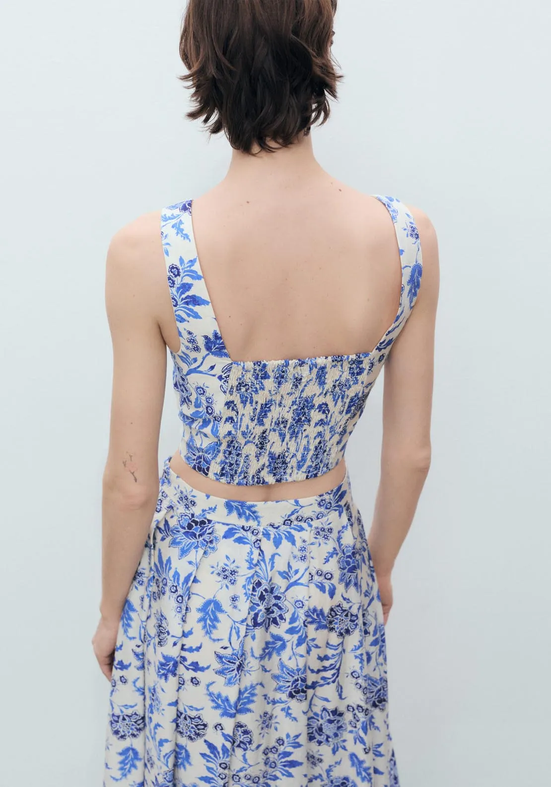 Floral Crop Top With Low Neckline - Beige