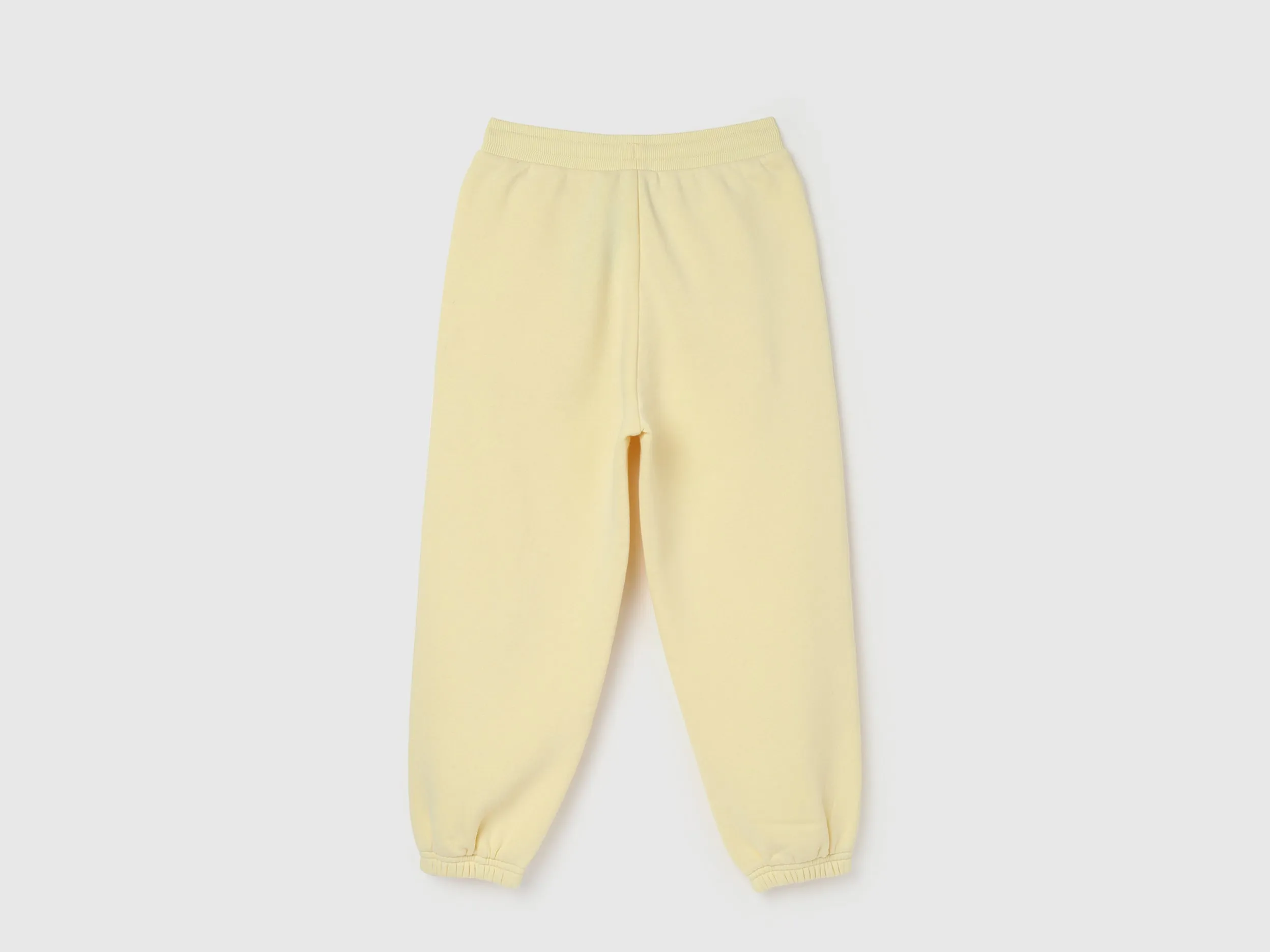 Girl's Solid Regular Fit Joggers