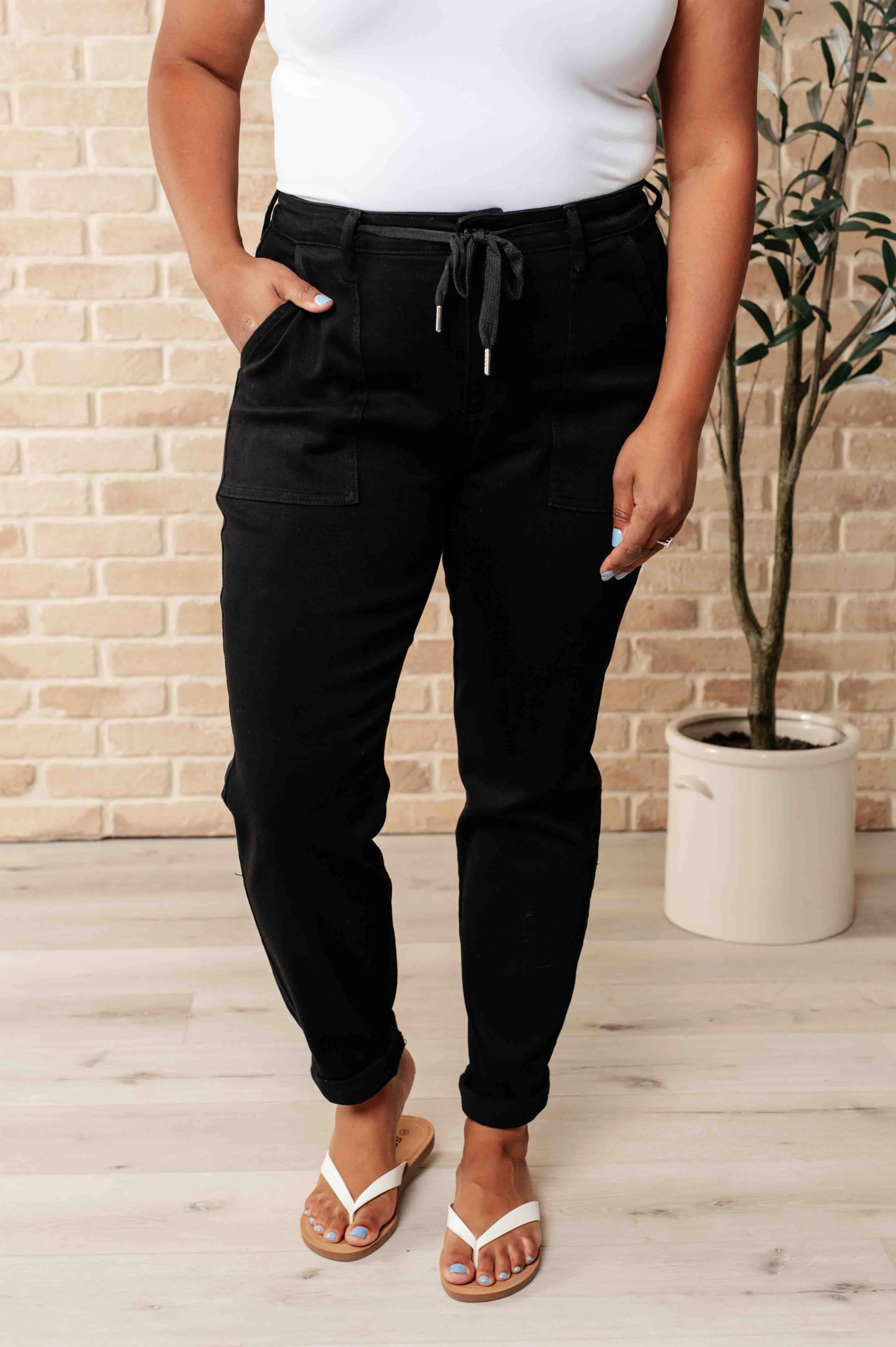 Judy Blue Double-Cuff Joggers in Black