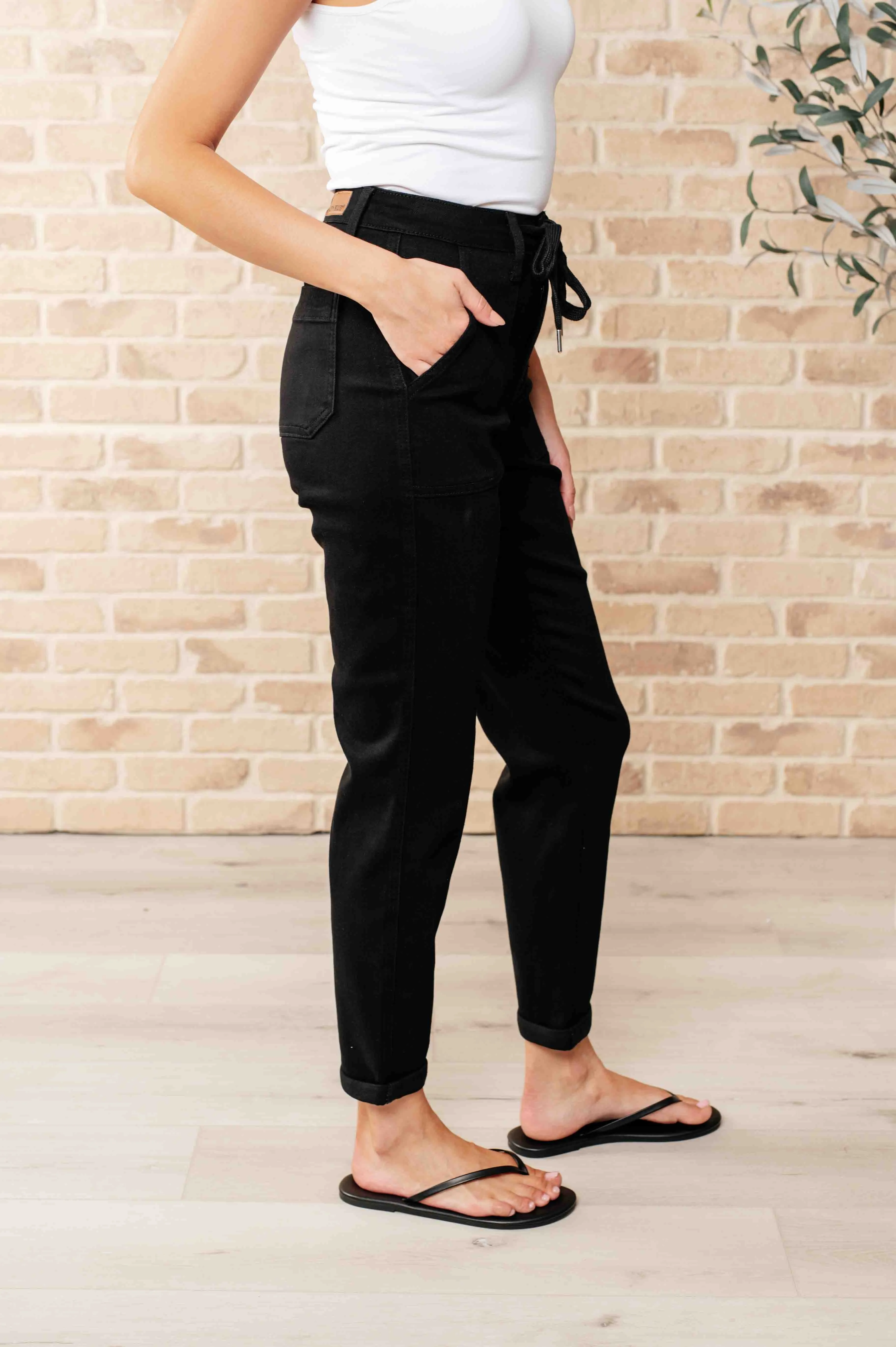 Judy Blue Double-Cuff Joggers in Black