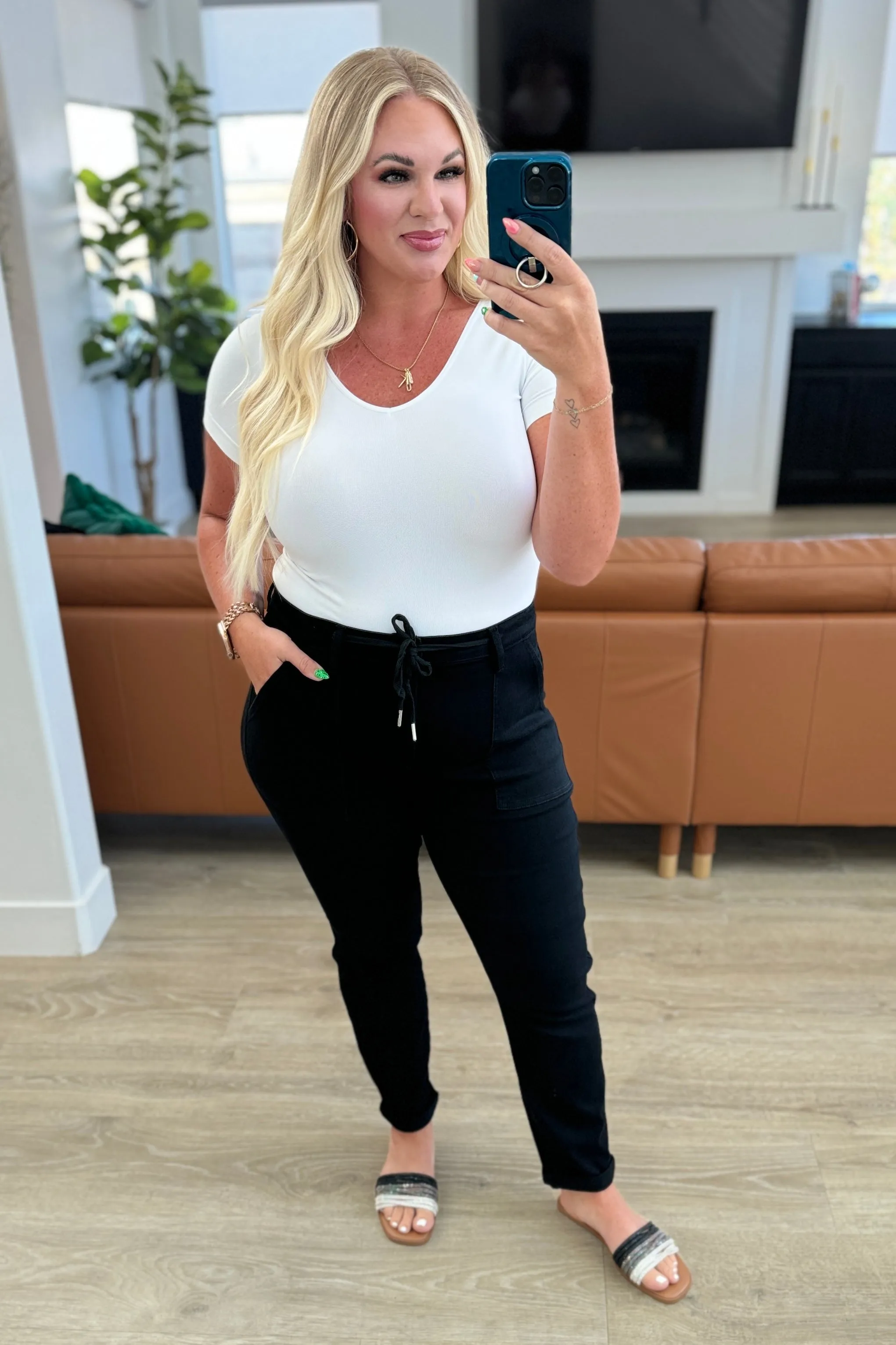 Judy Blue Double-Cuff Joggers in Black