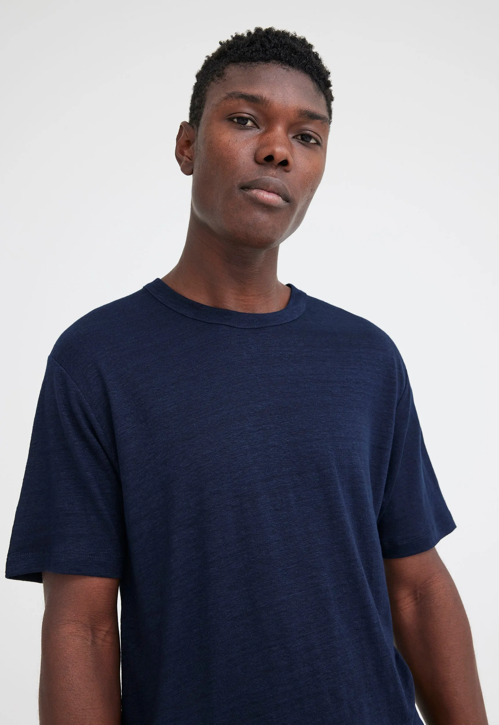 Line Linen Tee - Darkest Navy