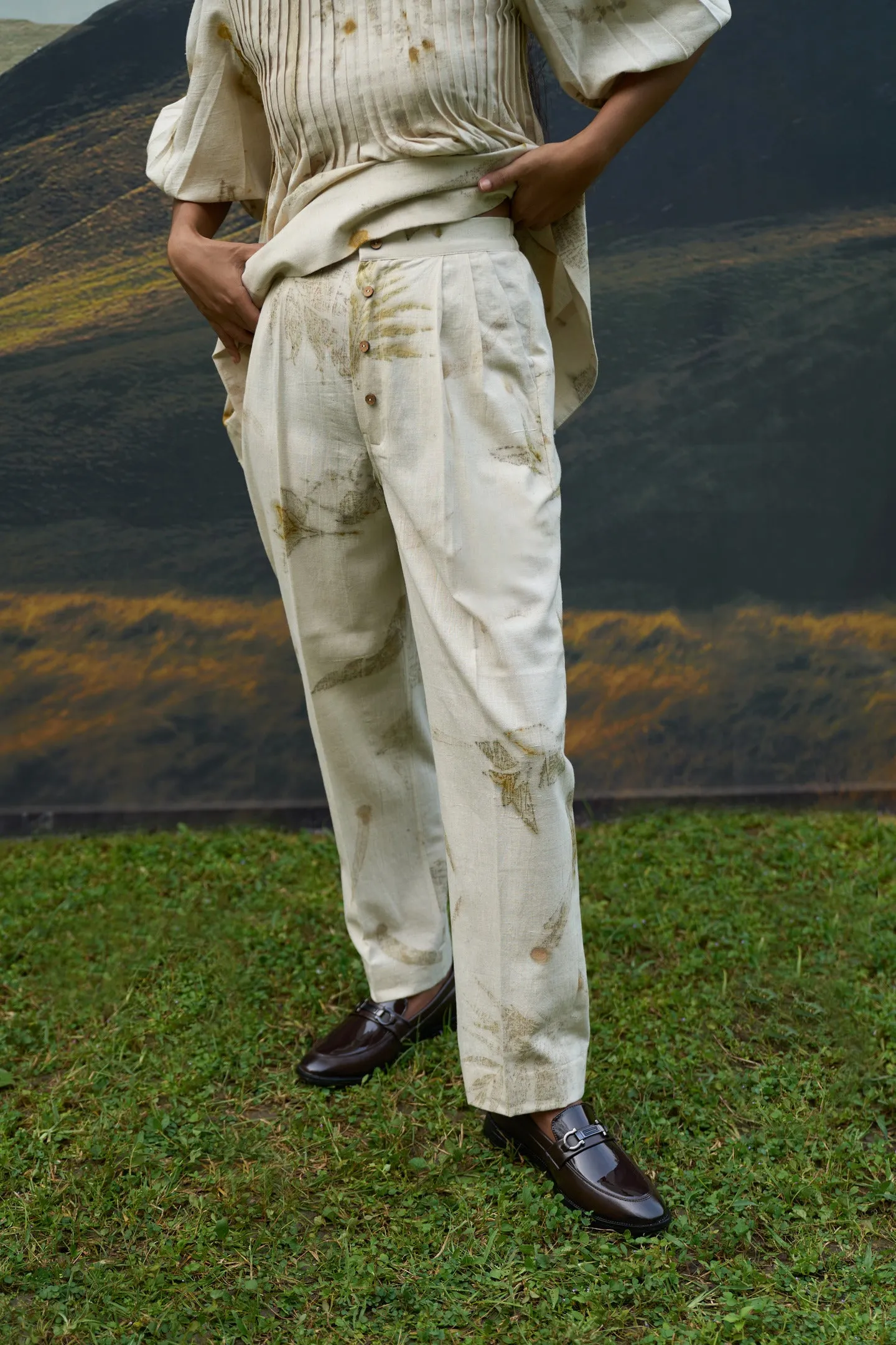 Live Leafy Pintucks Top & Pants Set