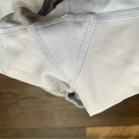 Lululemon Athletica w8AF2 high rise hotty hot gravel dust skirt skort shorts 2