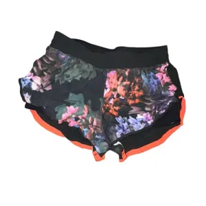 lululemon Women's Pump It Up Spring Has Sprung Shorts Floral Black Size 6 Med