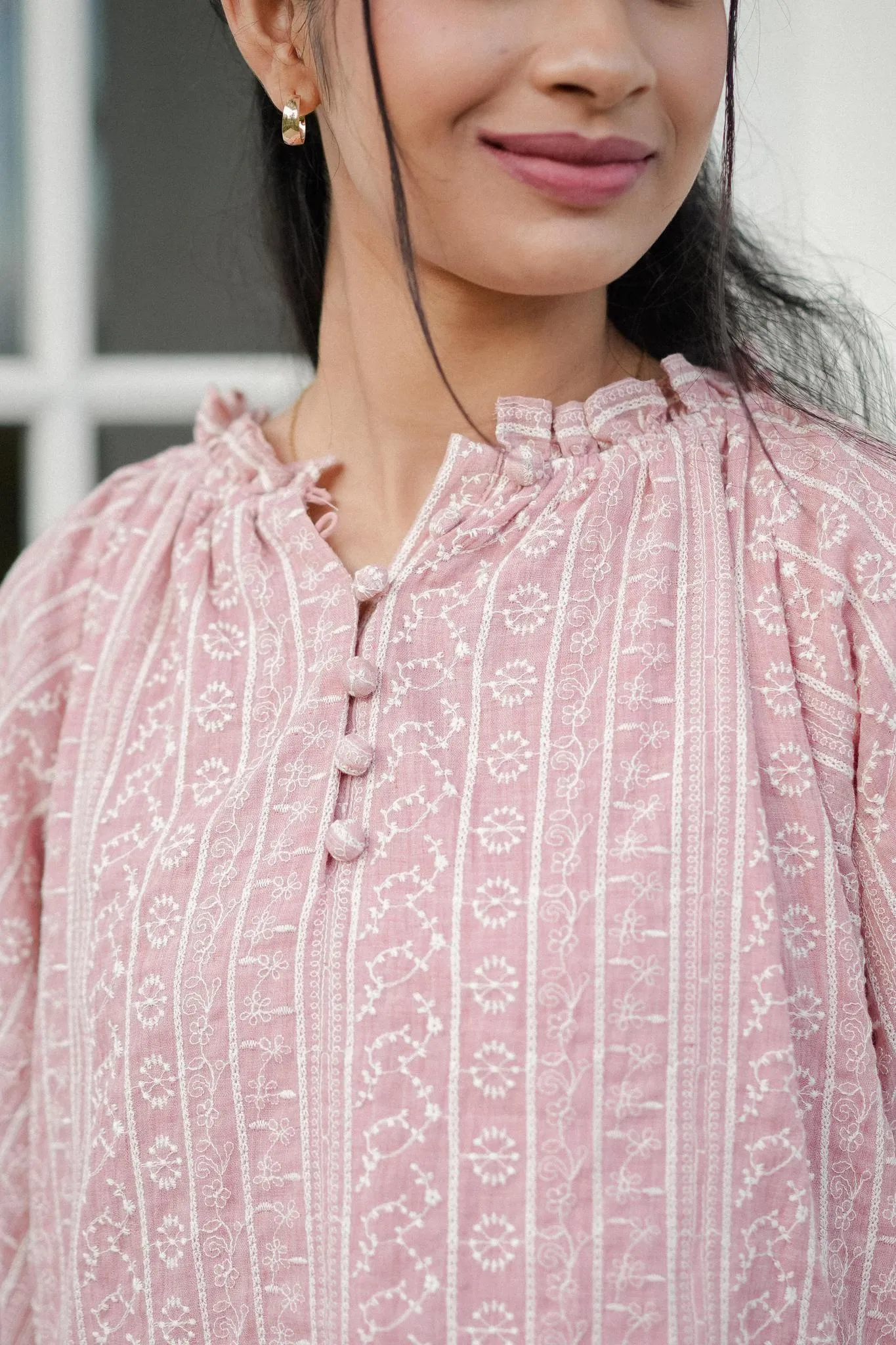 LYLA KURUNG IN CORAL