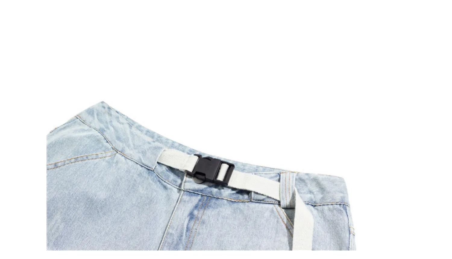 Men's loose denim shorts