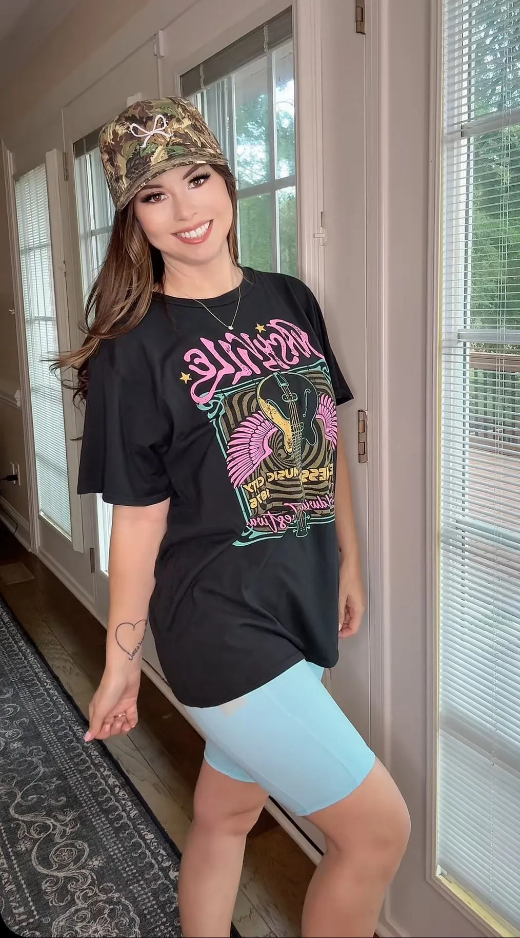 Nashville Graphic Tee