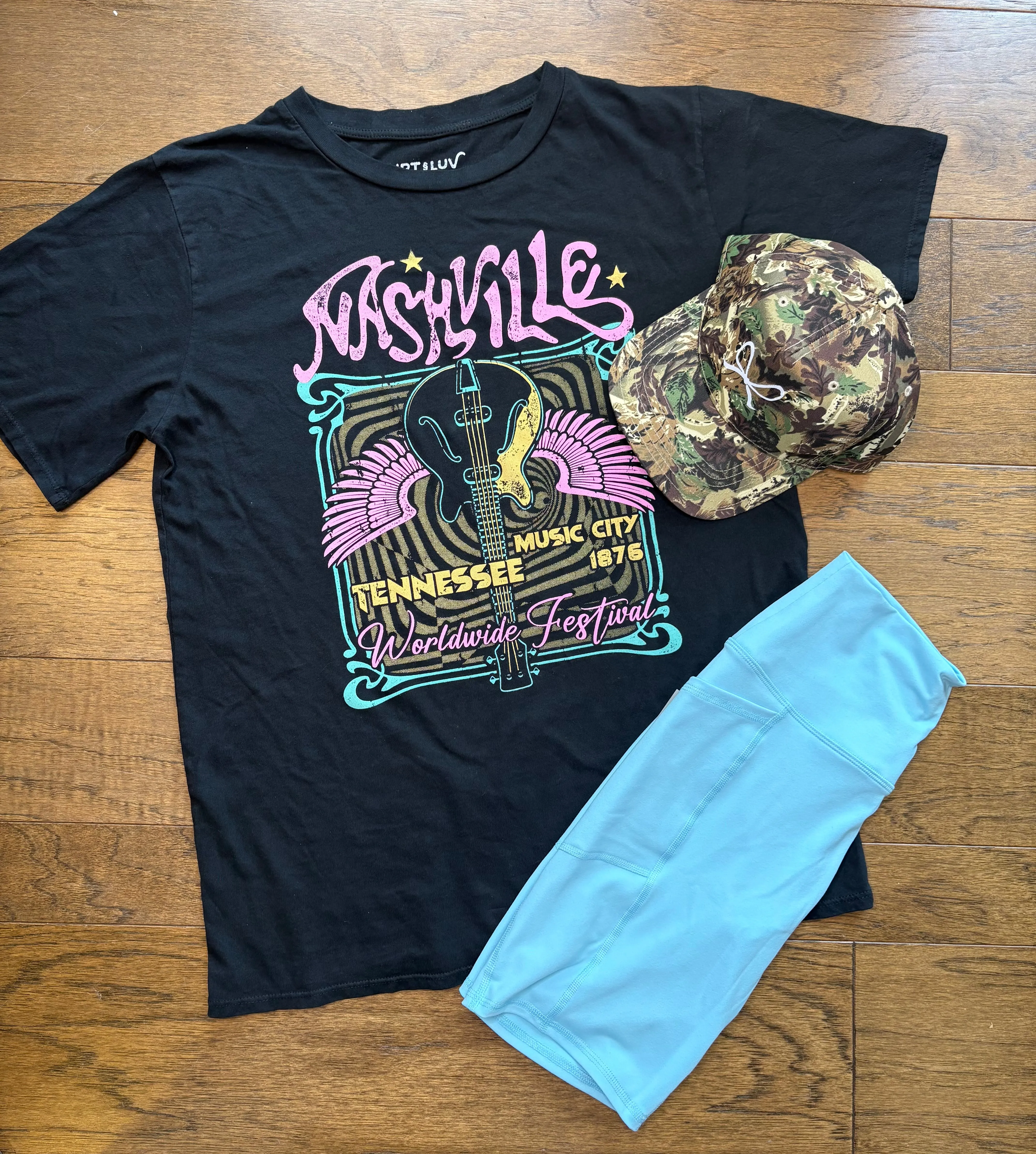 Nashville Graphic Tee