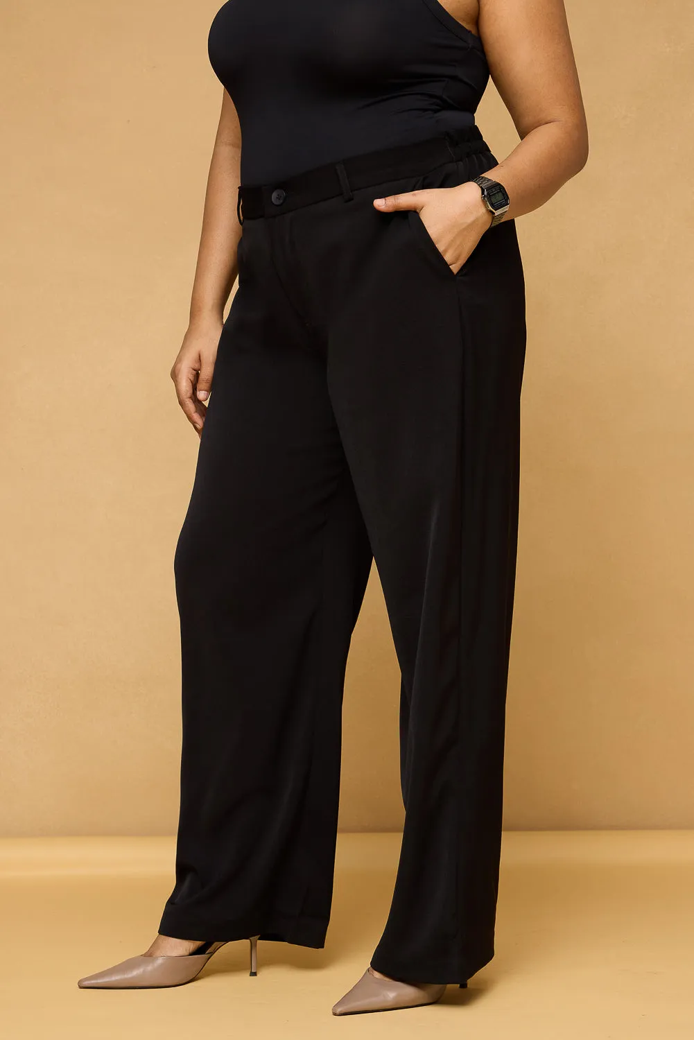 Neat Black Curve Straight Korean Pants