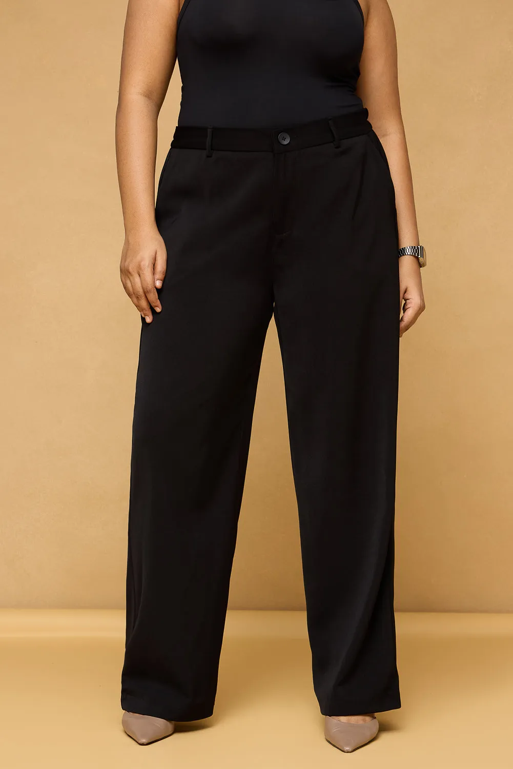 Neat Black Curve Straight Korean Pants