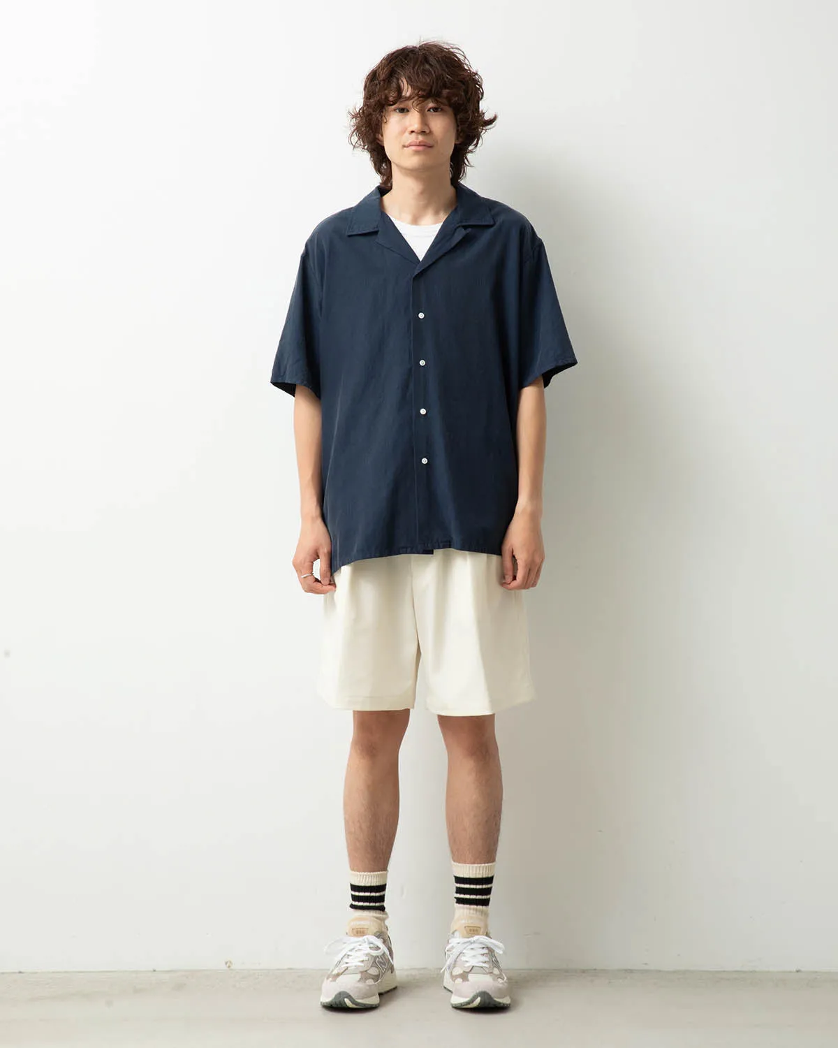 NEAT CHINO SHORTS