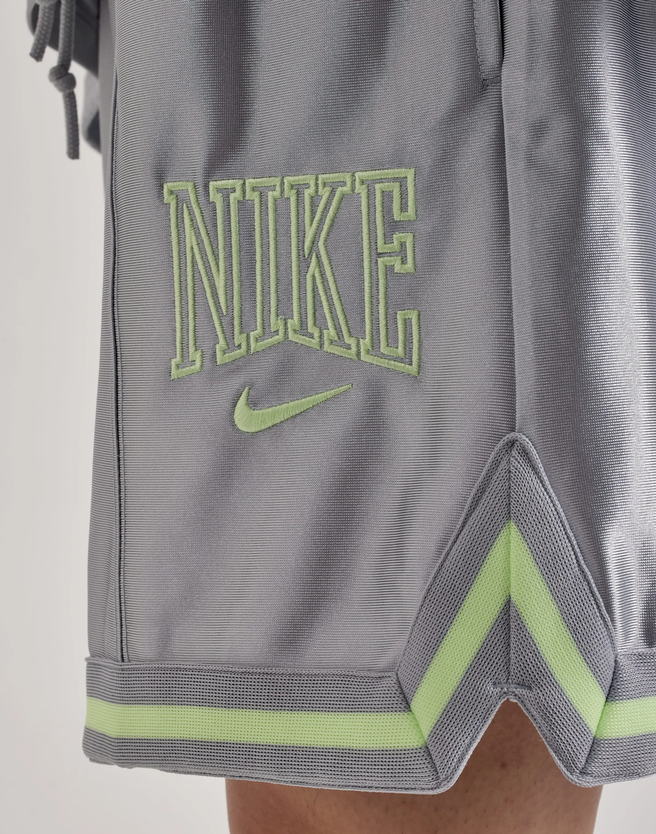 Nike Loose Graphic Shorts