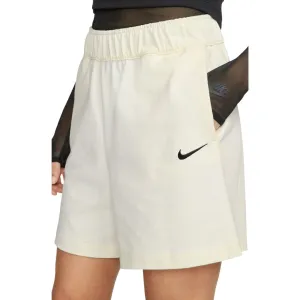 Nike Womens DM6728 133 Shorts Cream