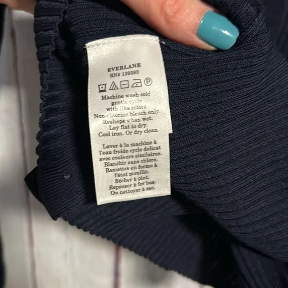 NWT Everlane The Ribbed Cropped Cardigan