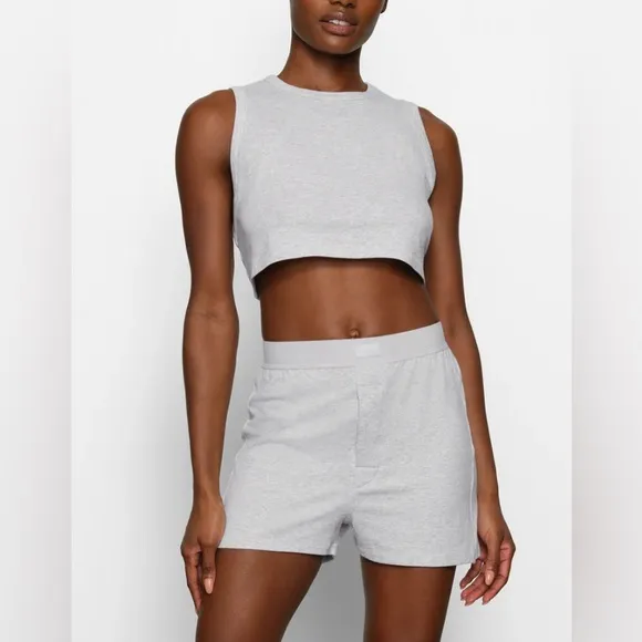 NWT Skims Boyfriend Loose Boxer Shorts Light Heather Grey Size M
