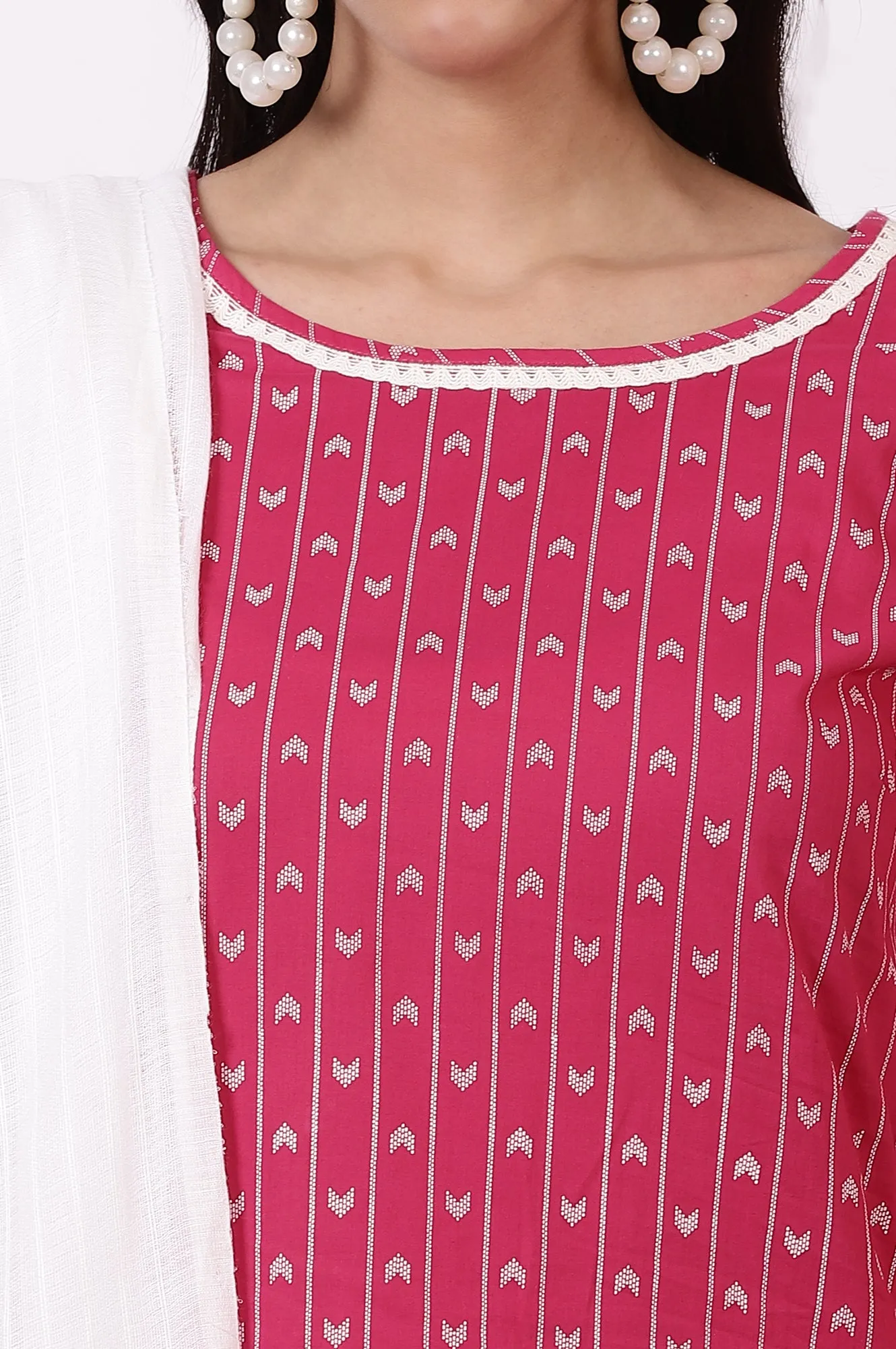 Pink Geometric Printed Pure Cotton Straight Kurta, Leggings and Dupatta Set