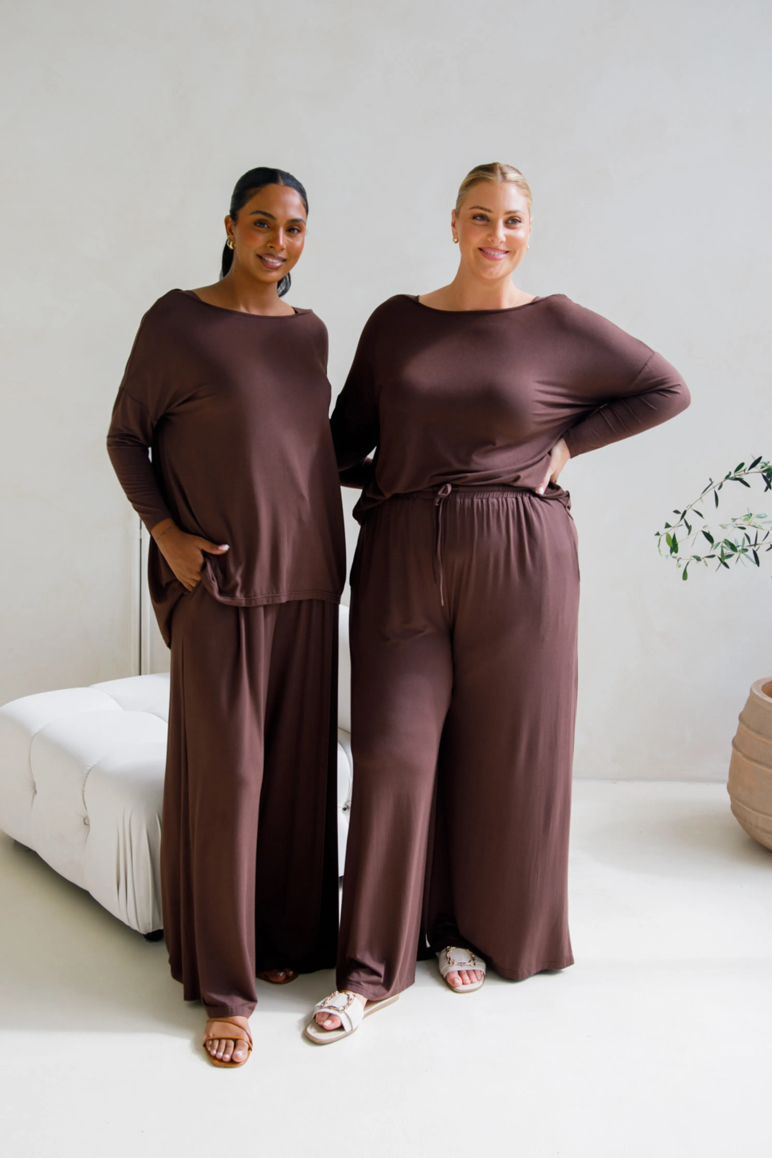 PRE-ORDER | Bella Pant | Chocolate